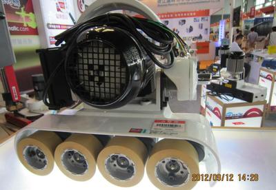 【】四輪送料機(jī)圖片_高清圖_細(xì)節(jié)圖-聯(lián)達(dá)機(jī)械